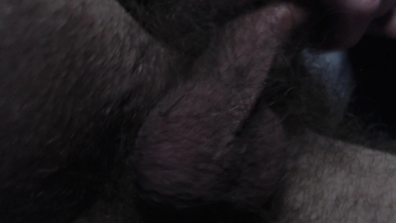 Hunky time: 穿着皮夹克占主导地位