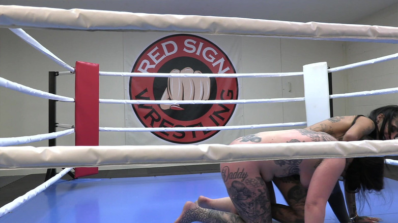 Red Sign Wrestling: Tasha Zoe versus șeful ăla Lass