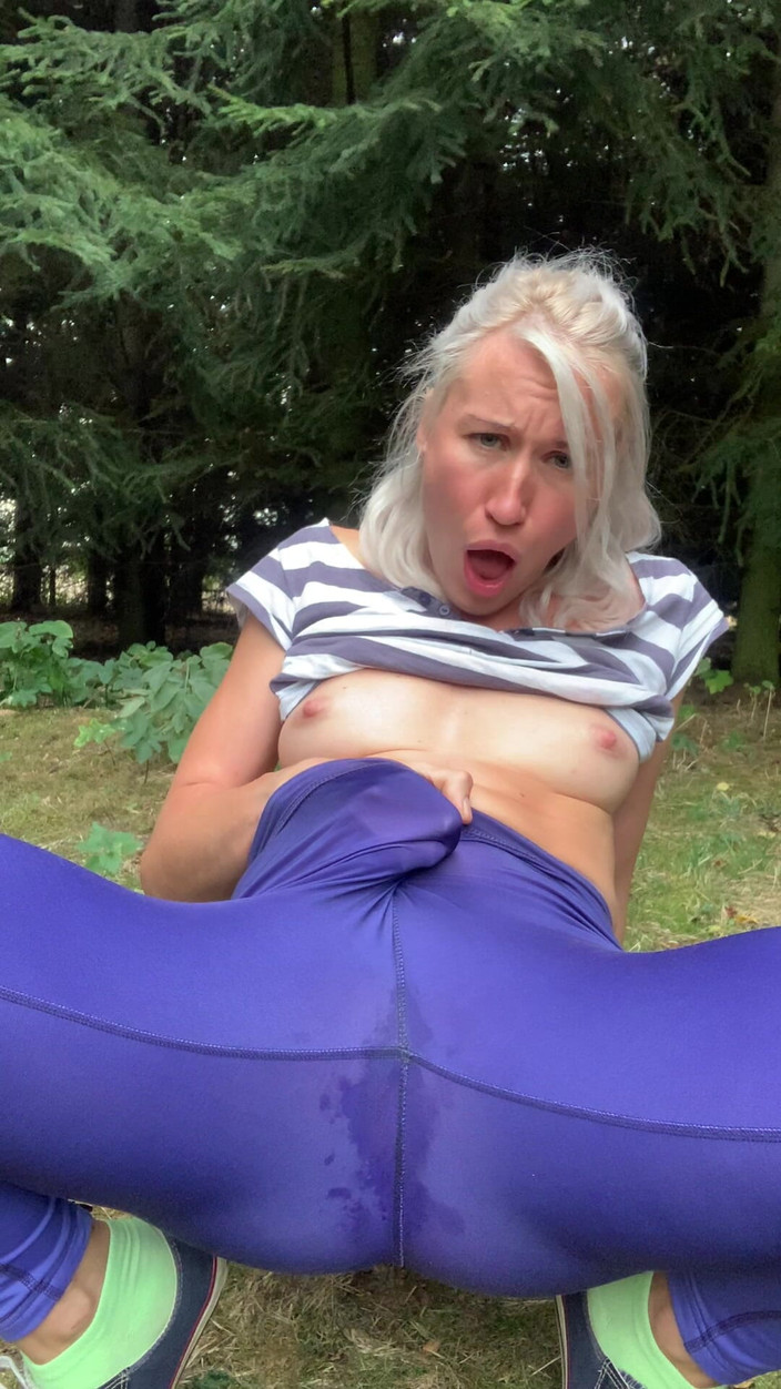 DINA LIGHT: Basah dan liar: penjarian berkuasa kencing