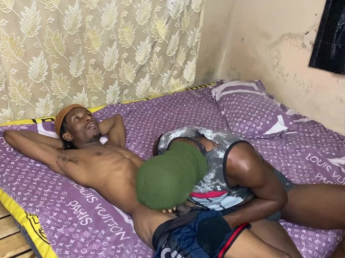 Stilesbhalifa1: 큰 흑누나 후장 첫 핫한 섹스 비디오