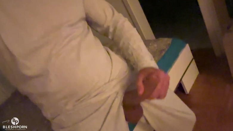 bleshporn: Тім Блеш демонструє