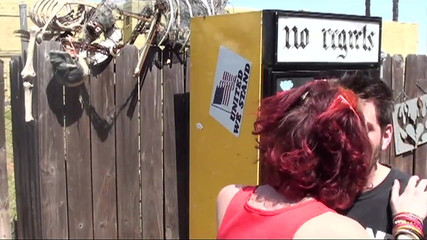 The Dark Side X: Si cewek sange rambut merah lagi asik nyepong kontol pacarnya