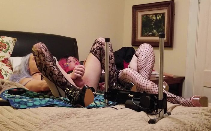 Sissy Bailey Wilde: Femboy a Trans žena pomocí šukacího stroje - kompilace 1