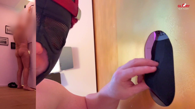 GLORYHOLEGAYS: 4 Biskut &amp; Krim - Zakar Raksasanya Meniup Saya