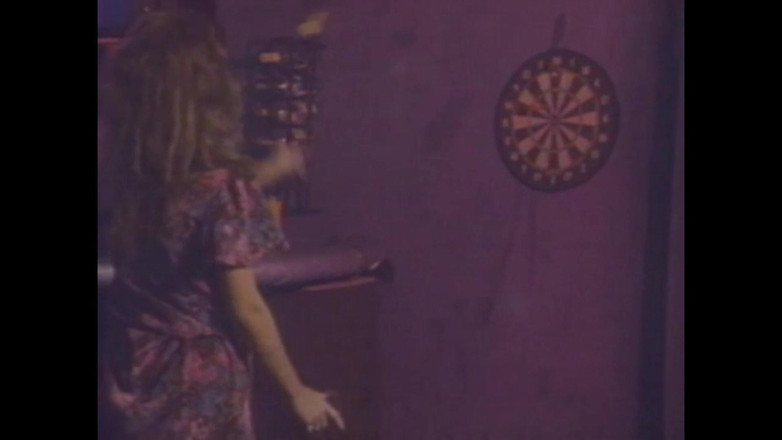 The Unforgettable: Mandi den äckliga lilla horan