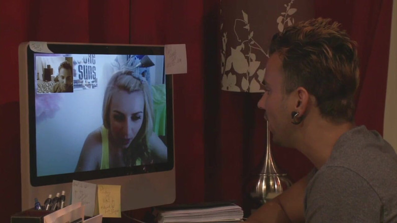 American Idol X: Gagicii miniona îi place să fie futută dur