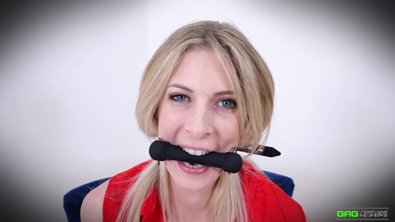 Gag Attack: Rebecca Leah - Multiple gag devices