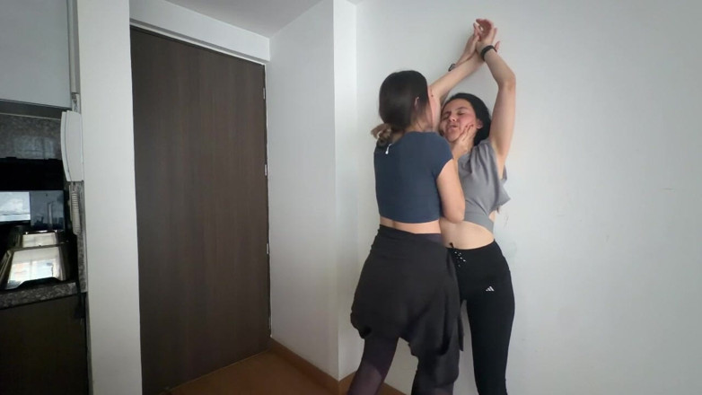 scarlettandc: Hot Kisses Between Lesbians with Touching Until Orgasm