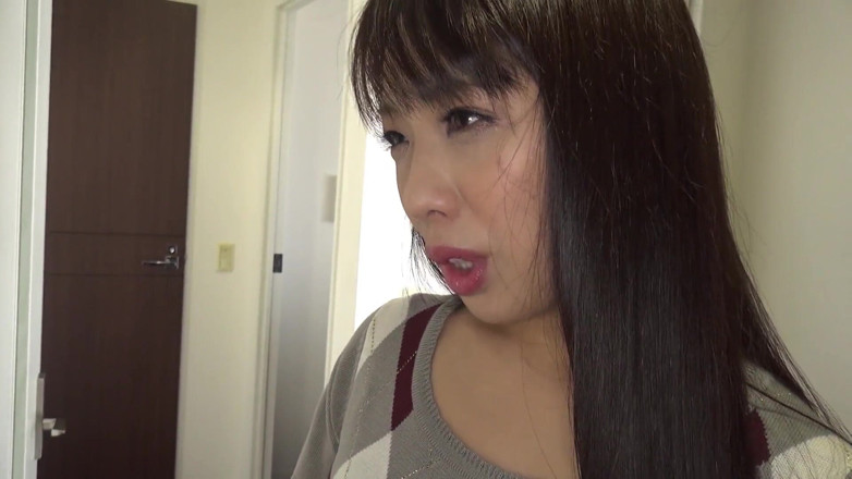 Caribbeancom: Horny fucker destroys petite Asian pussy