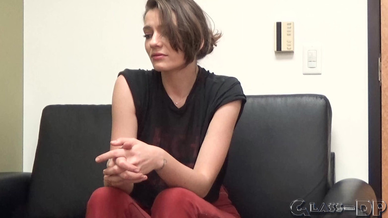 GLASSDP: Dashing Brunette Is a Horny Slut Who Can't Wait to...