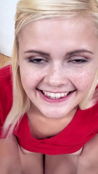Madison hart si gadis remaja 19 tahun lagi asik nyepong kontol dan telan sperma - pov