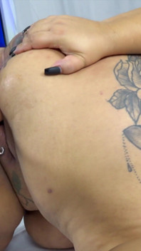Chubby Brazilian BBW Mary Butterfly Has Her Ass Reamed by Machine