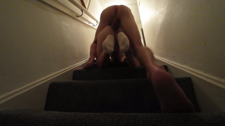 SkinnyWithAHugeDick: Dominazione in Camera Da Letto E Lascia La Sua Figa...