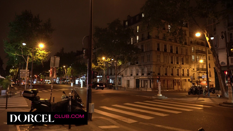 Dorcel Club: Bella Tina a Cherry Kiss v super sexy trojce