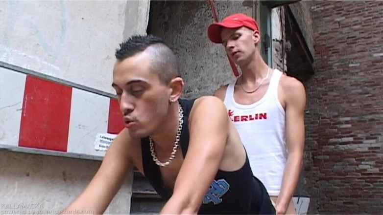 Young Bastards: Blanke Nikes scally-neuker