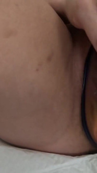 Juicy Pussy Gushing Into Pussy Pump