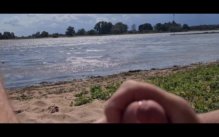 Double-Dutchies: Cumpilation 2024 - Över 55 sprut - Det är mycket sperma