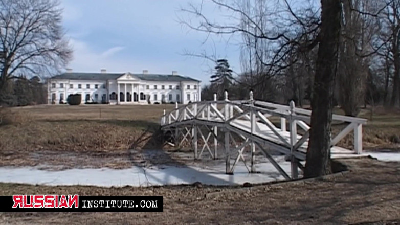 Russian Institute: Ellen Saint open for everything