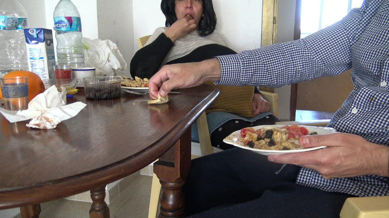 Stepmom Susan: Moje těhotná nevlastní matka mi dovoluje stříkat do její kávy...