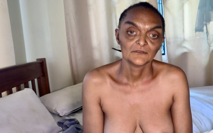 BongoXXX: Granny Fucked Hard Without Her Ass Being Lubricated