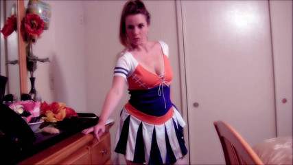 Nikki Nevada: Cheerleader double penetration toy (2013)