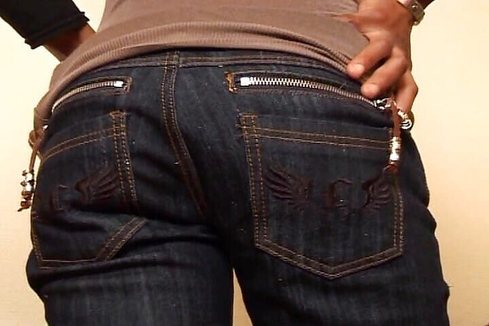 Filles Francaises: Sevimli zenci Fransız bebek büyük beyaz yarakla sikiliyor