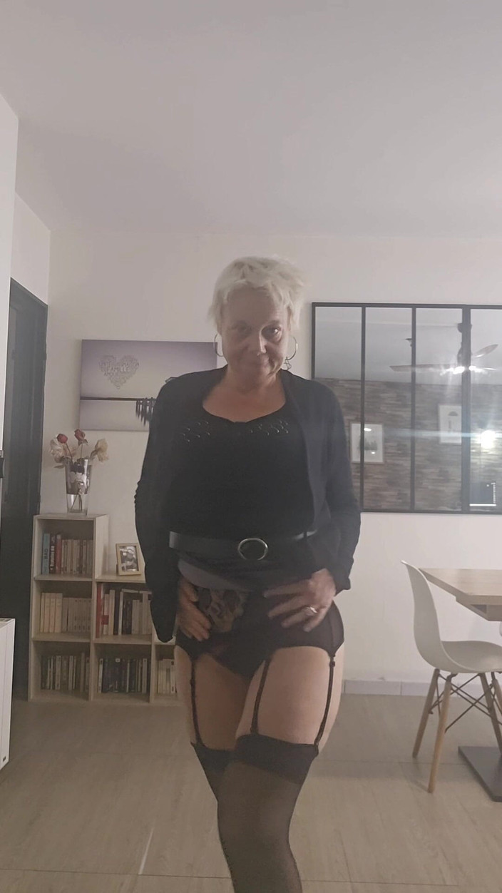 Sofy13: 我今天的穿着，去上班时你喜欢