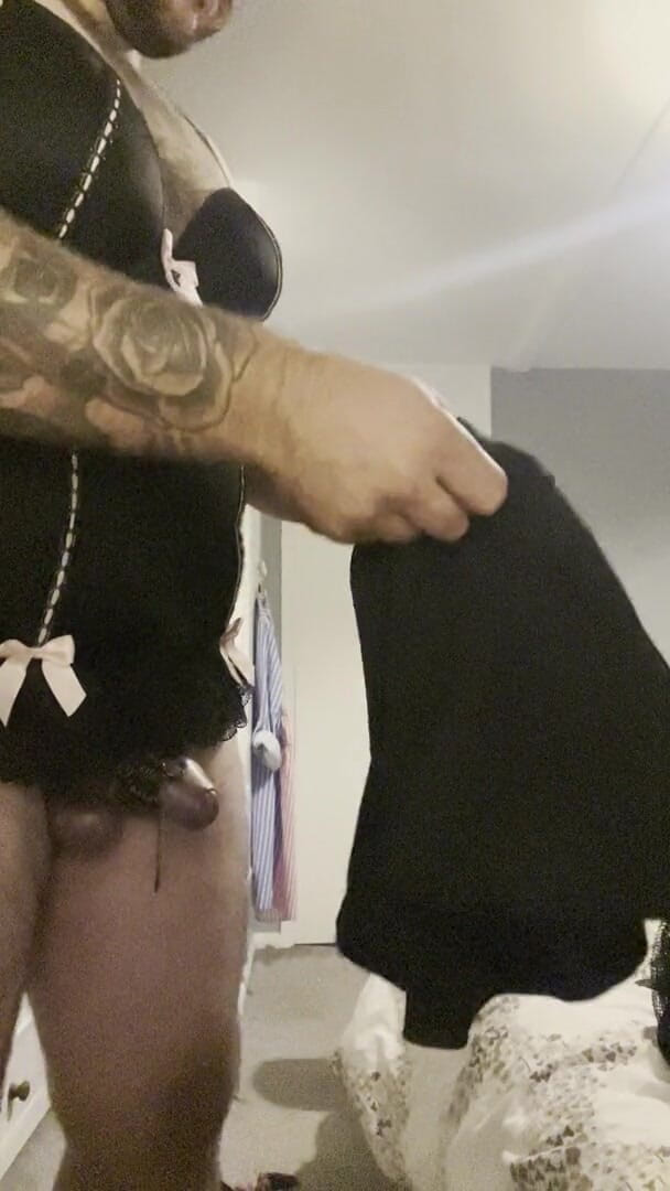 Shaun Cbt: Niewola kutasa i piłki z sissyfication