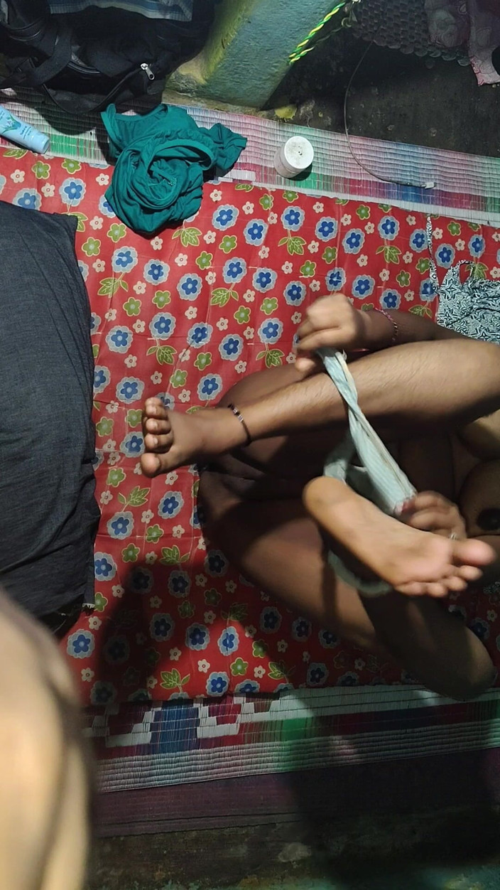 Islam saha: देसी प्रेमी और प्रेमिका गुदा मैथुन