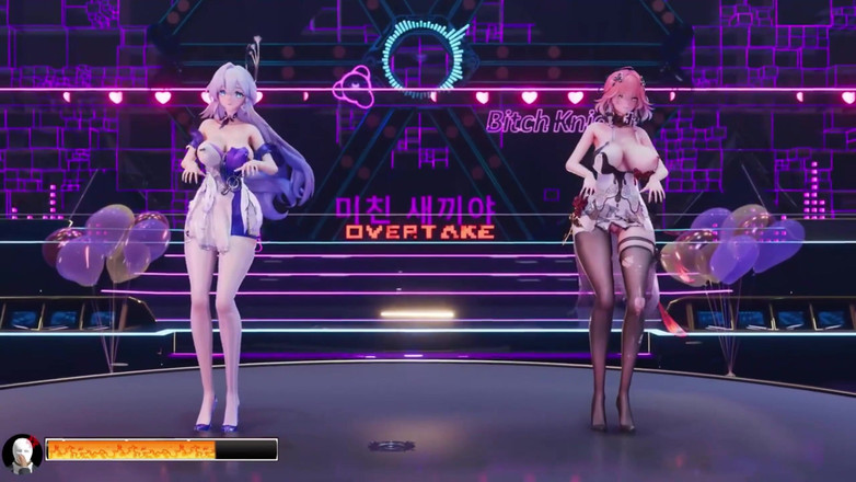 MikuMotion: Tanec a plácání nůžkami Ming Tide &amp; Battle Dvojitý anální kolík...