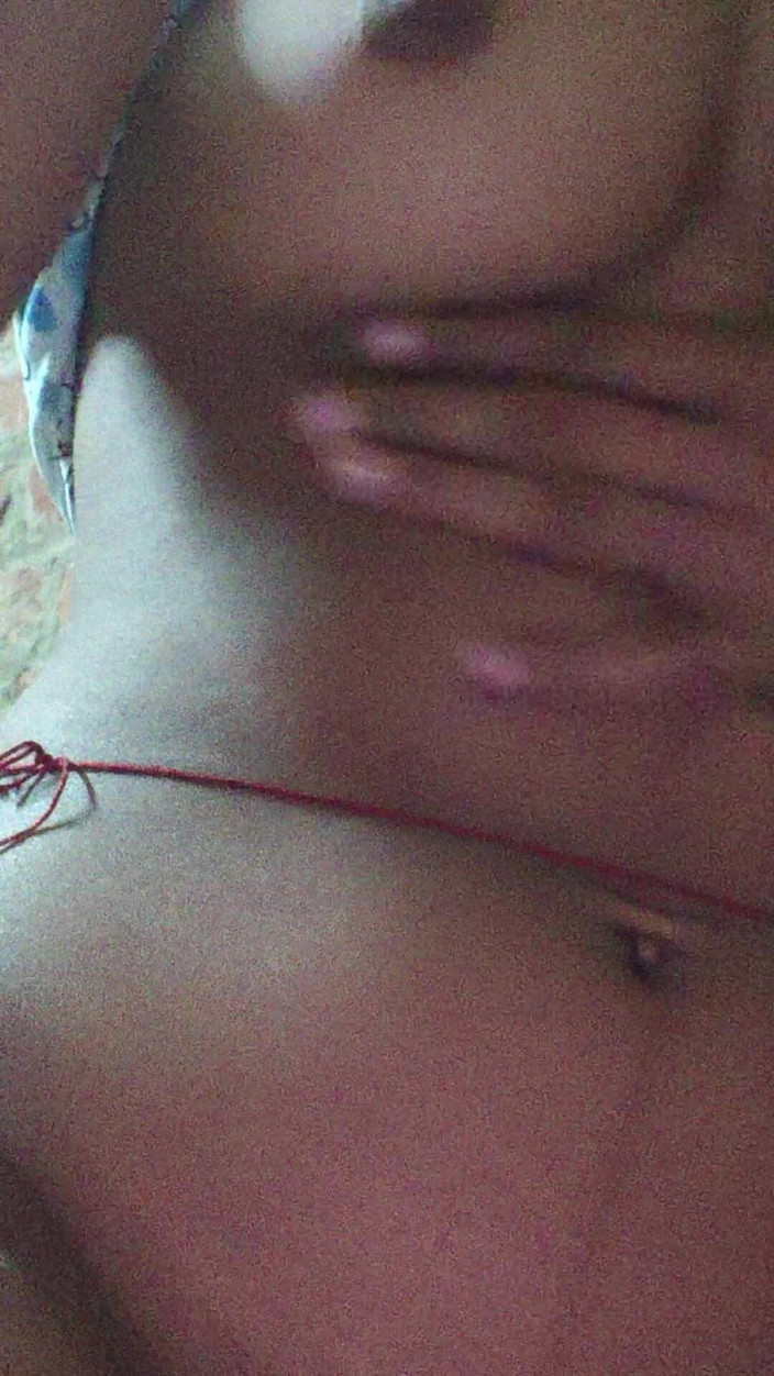 Moma: セクシービデオ