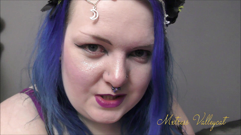 Mxtress Valleycat: नफरत करने वालों को vored मिलता है