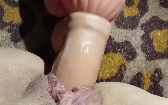 AgathhaA: Dildo, nové hračky pro potěšení