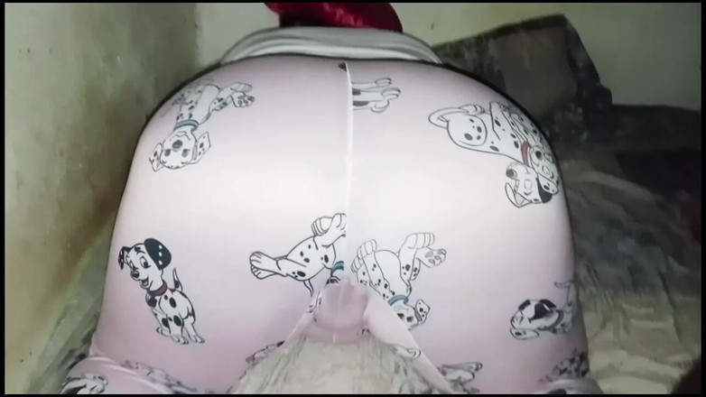 Casalsaodaporra: Jebanie macochy w piżamie na łóżku