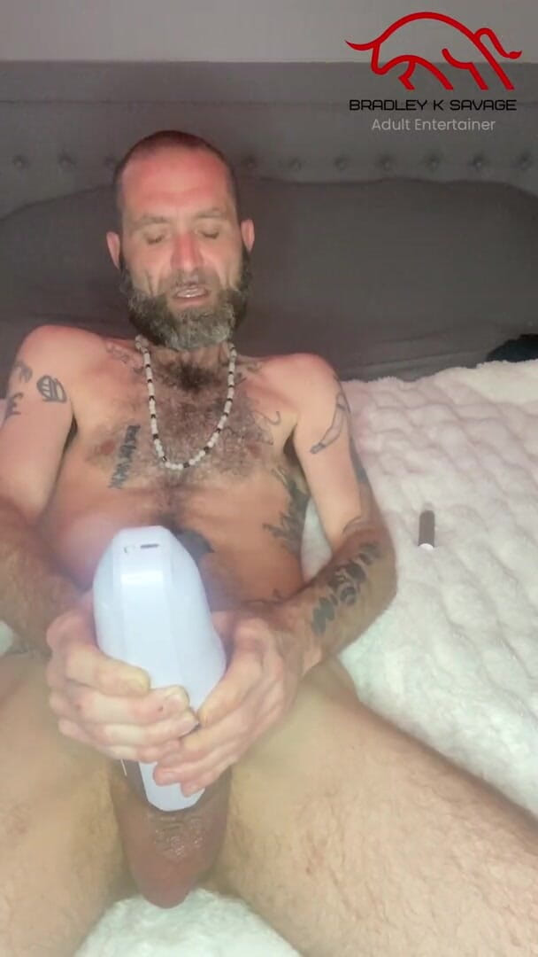 Bradley K Savage: POV: Youre Är en bra pojke för pappa