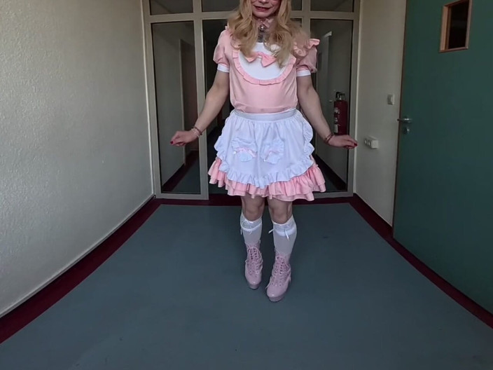 Sissy Adventures VR: Your Personal Sissy Maid Chantal - Part 1