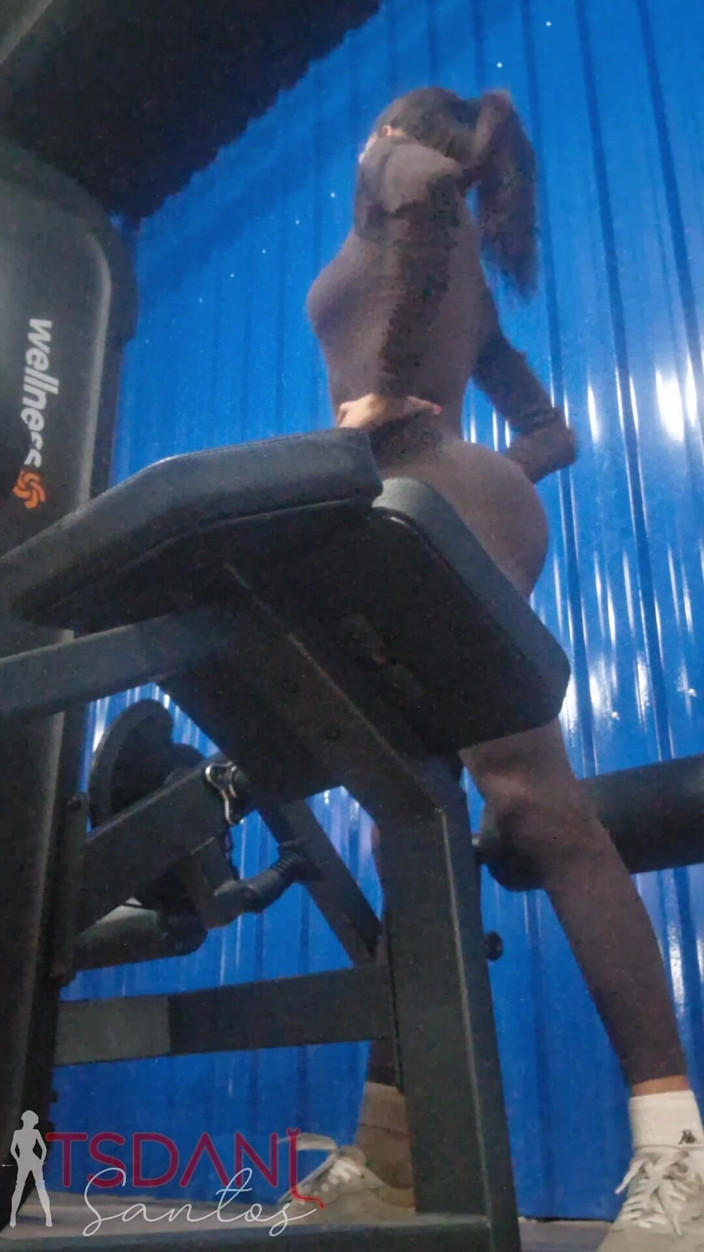 Tsdanisantos1: A Short Video at the Gym, Just Chilling, Doing My...