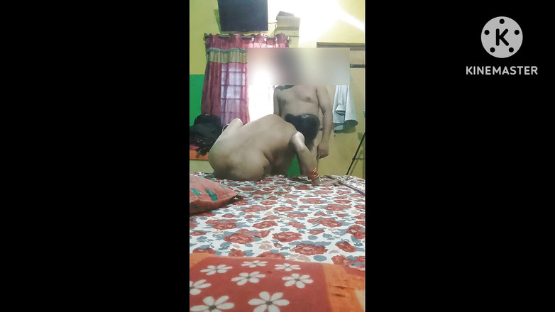 T. Sonai: Tante seksi dengan pantat bahenol lagi asik ngentot habis-habisan sama...