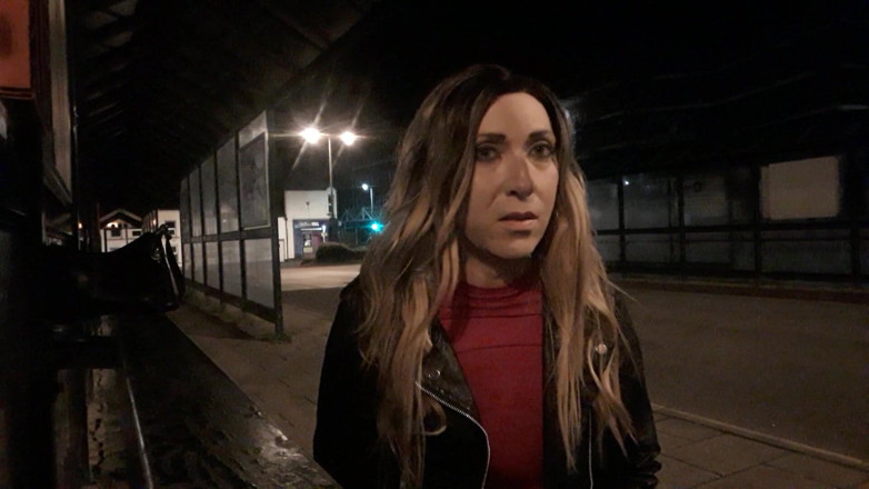 The Midnight Minx: Busstation strippa