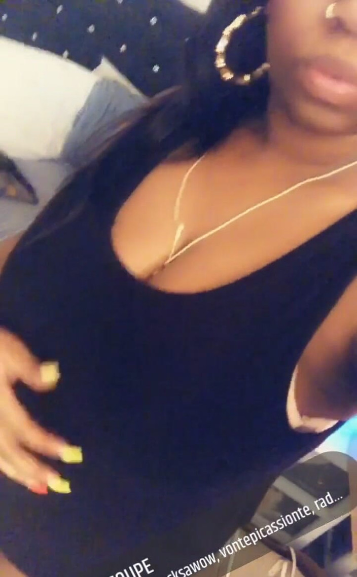 Diamond: 背景の蒸留水は気にしないでください。私とこの加湿器は、最近かなり近づいています。