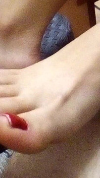 La Sorellastra Mi Ha Permesso Di Compiacermi Con I Suoi Piedi