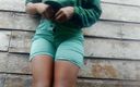 Super sexy ebony cuties: Desperate for a Pee Bouncing in Green Short Weeing Outdoors