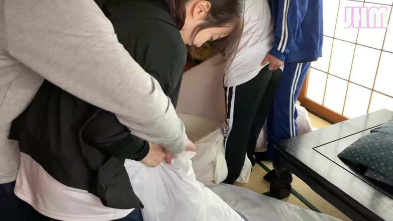 Japanese Hentai Matings: Due ragazze attorcigliate nel caos timido, corpi che collidono in...