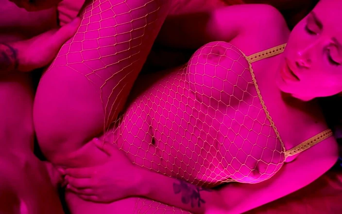 NIGONIKA: Film blade runner 2049 Rayana Bang - nigonika en iyi ateşli porno 2024'ün...