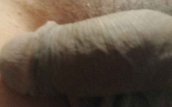 WeakenedEchelon0: Хуй в комнате