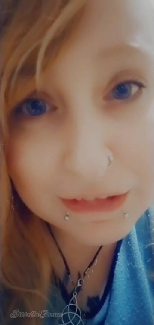 Estrella Steam: I stare at you while I smile at you