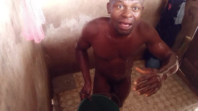 Moviesporn1: Teraz tym razem w moich pracach chłodziłem mojego grubego penisa