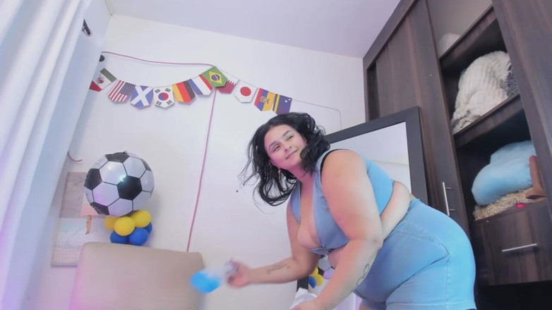 Queenbbw: Fuck Me and Leave All Your Milk Inside Me Without...
