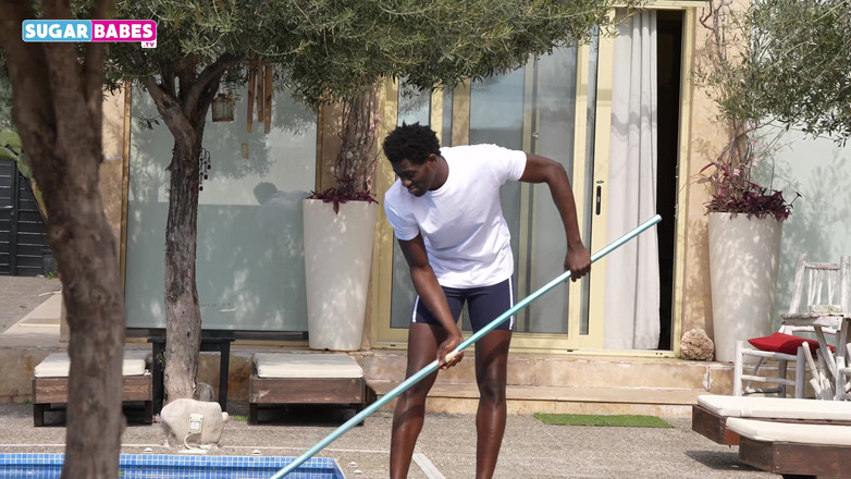 SugarBabesTV: Griega mucama Alina Melaki follada interracial con bbc