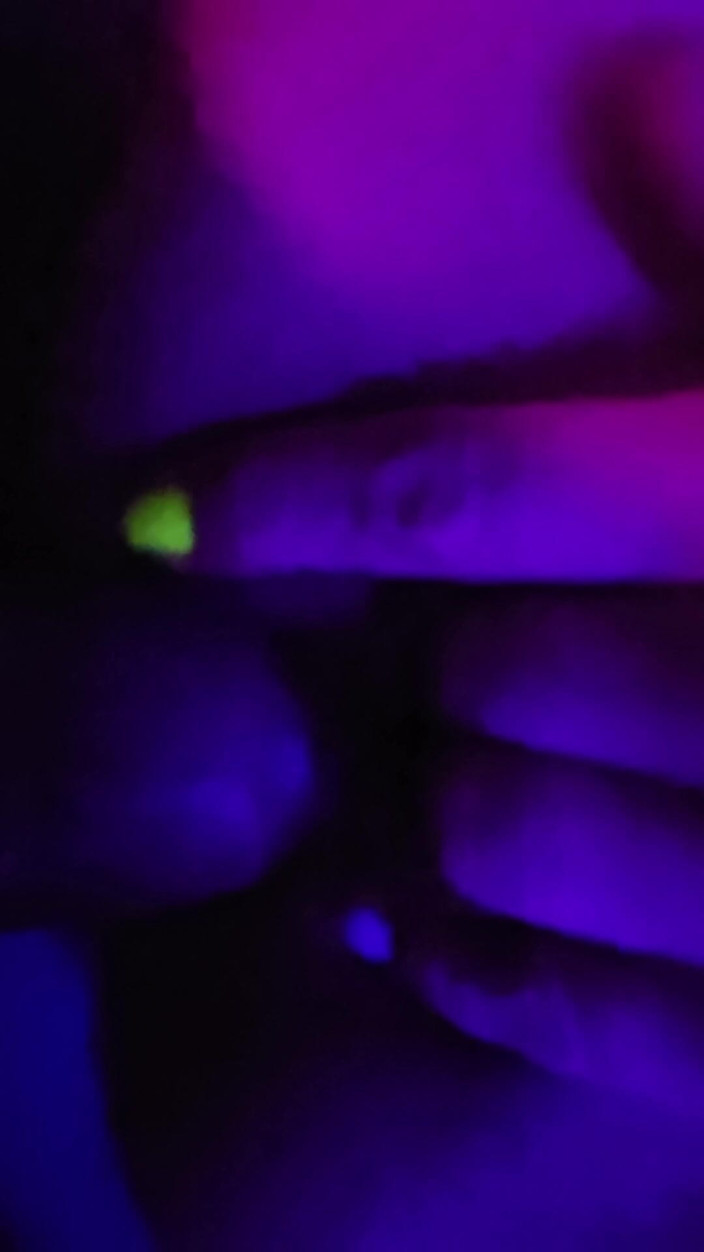 Kinky Aliens: Süße muschi fingert und fickt